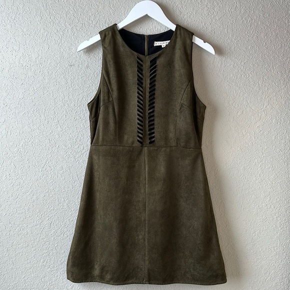 Blush Noir Faux Suede Dress Size M - Picture 1 of 15